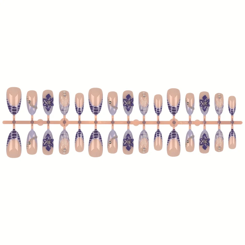 Künstlerisches Press-On Nageldekoration Set