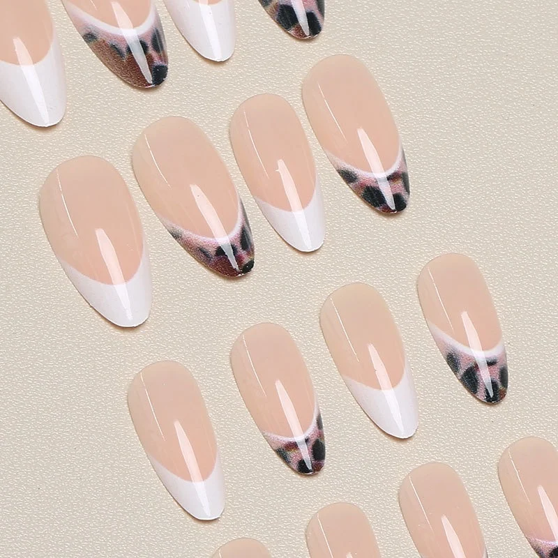 Chic Tiered Animal Print Press-On Nail Set