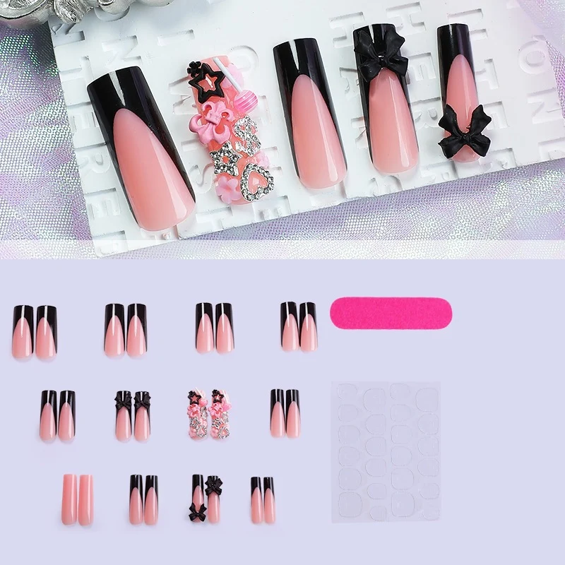 Kunstnagelset mit elegantem Schwarz-Rosa Design Karnz