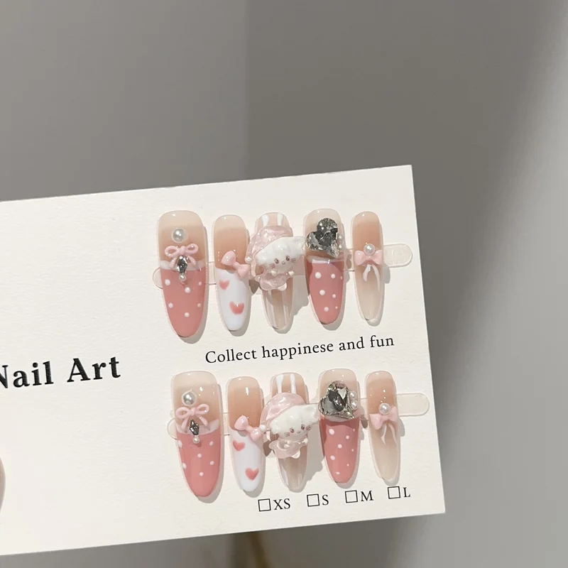 Dekorativer 3D Cartoon-Themen Druck-on Nagelset