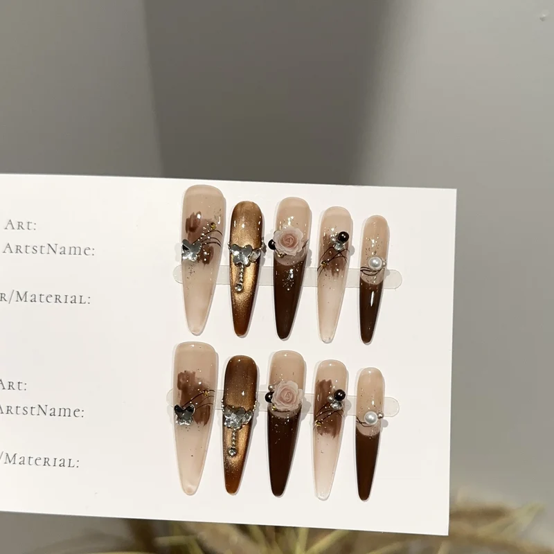 Benutzerdefinierte artikulierte Press-On Nägel