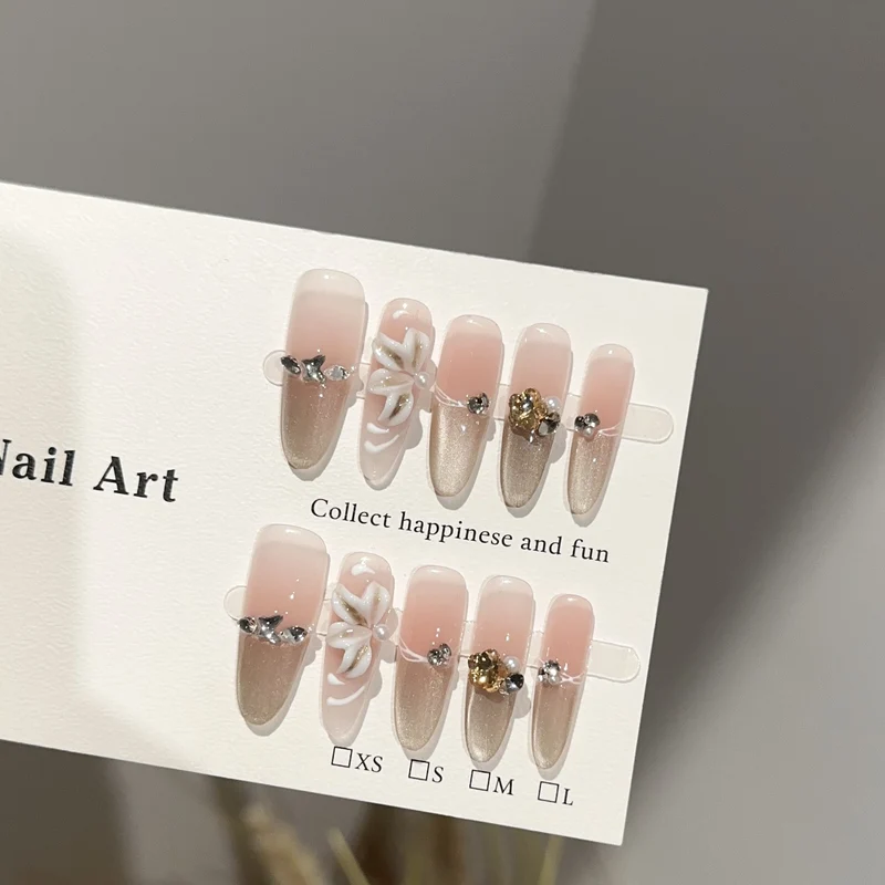 Kreatives Floral Nagelkunst Set