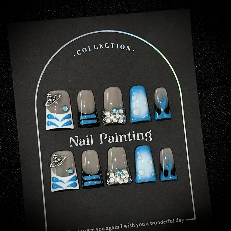 Kreative 3D Press-On Nagelkunst Kollektion