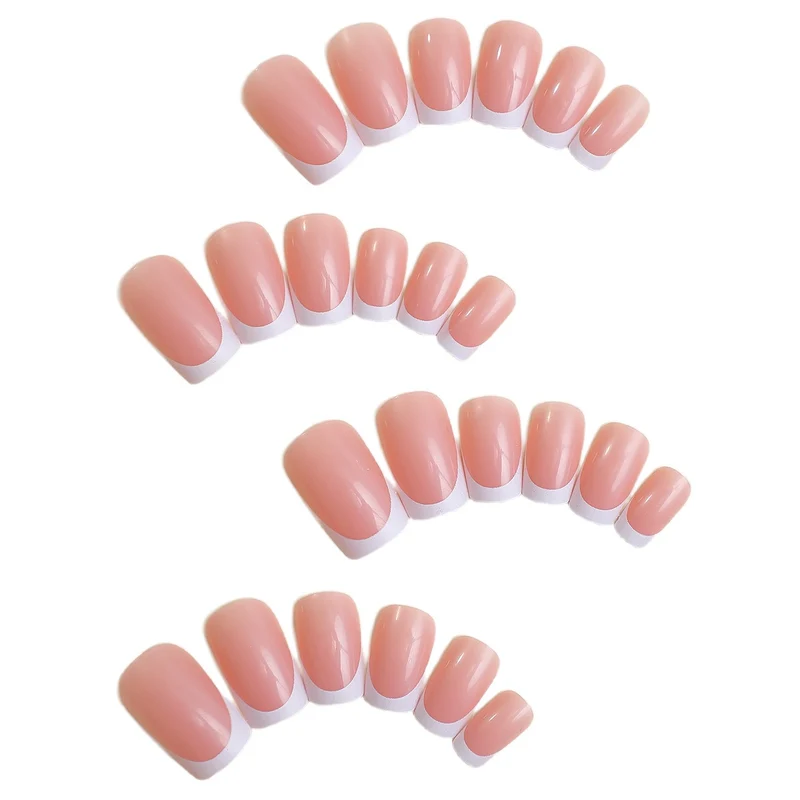 Kunstnagelset mit elegantem French-Design Karnz