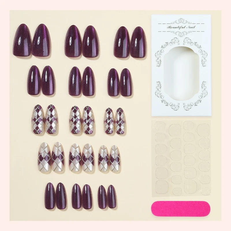 Kunstnagelset mit elegantem Design und hochwertigem Glanz Karnz