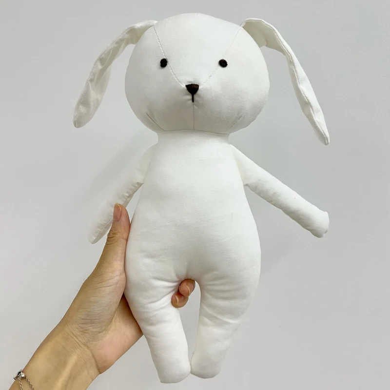 Weiche Leinenhase Puppe Paar mit abnehmbaren vintage-inspirierten Outfits
