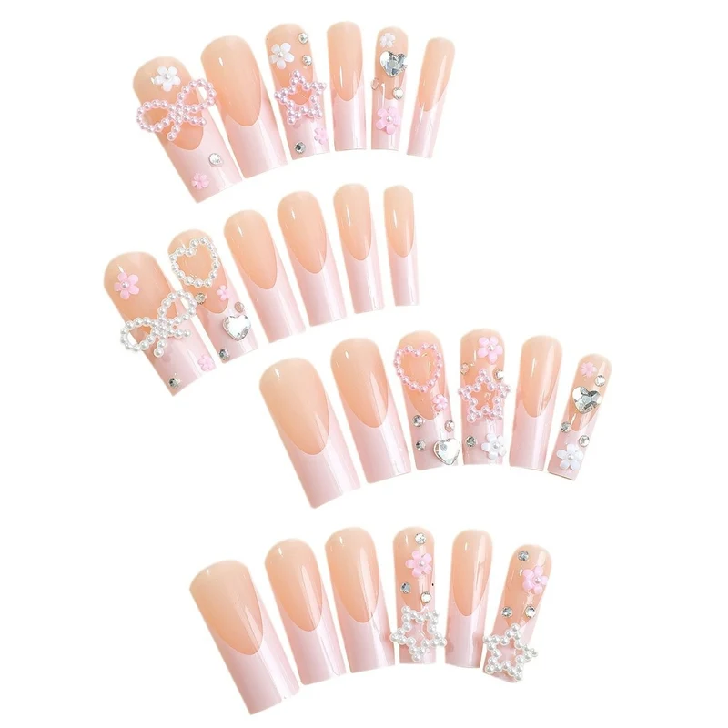 Glamouröses Kunstnagelset mit 3D-Schleifen und Glitzersteinen Karnz