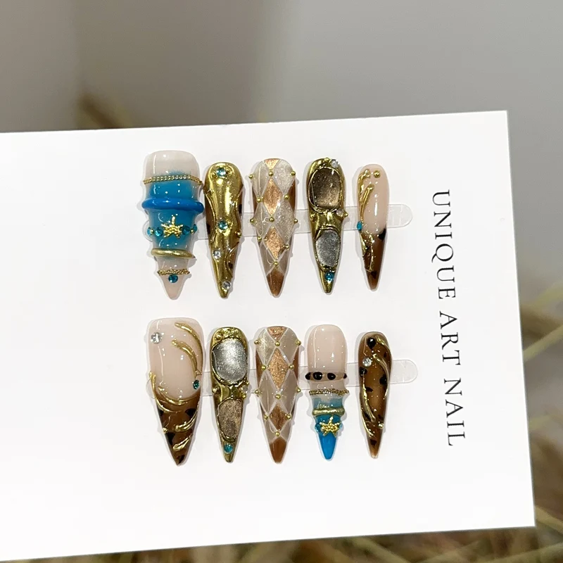 Künstlerisches Lang-Stiletto Press-On Nagelset