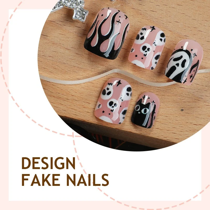 Kreatives Kunstnagelset mit Gruselmotiven Karnz