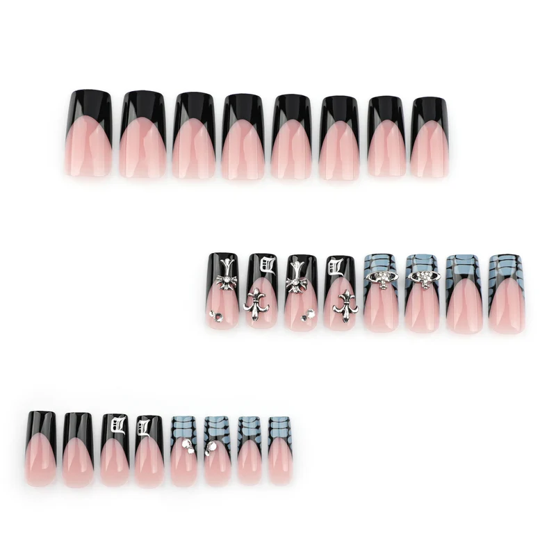Glamouröses Kunstnagel-Set mit kunstvollen Verzierungen Karnz
