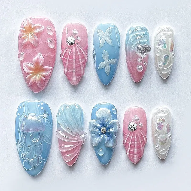 Kreatives Kunstnagelset mit Glitzer- und Einhornmotiven Karnz