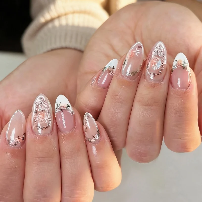 Glamouröse Kunstnagel-Kreation Karnz