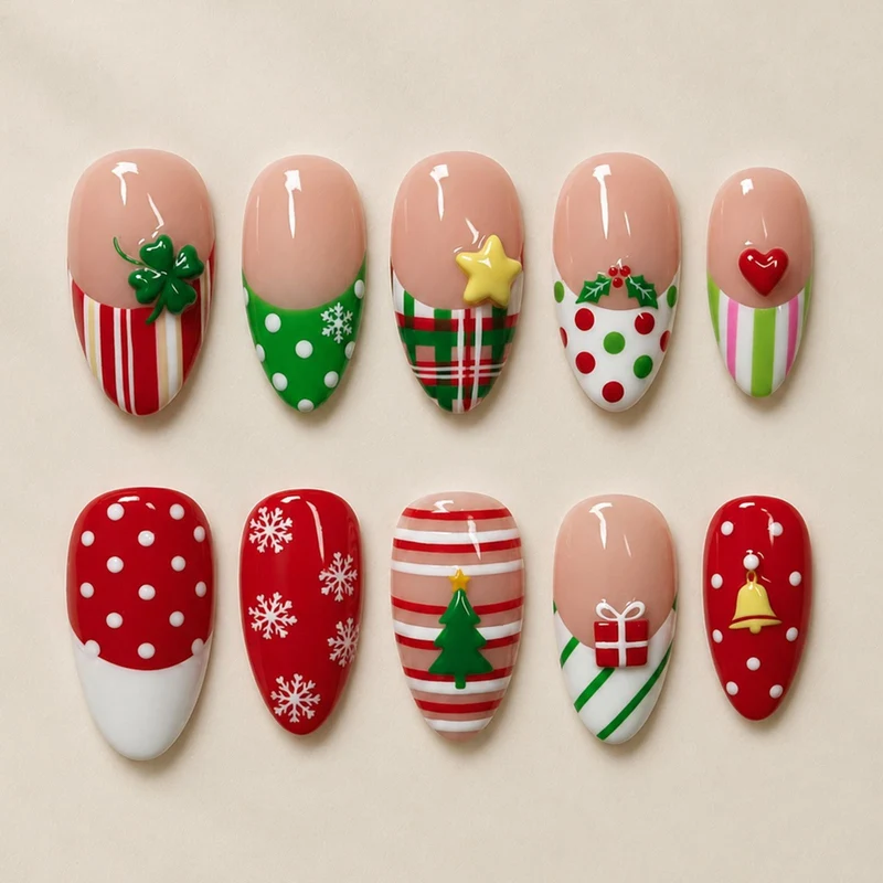 Festliche Kunstnägel mit Weihnachtsmotiven Karnz