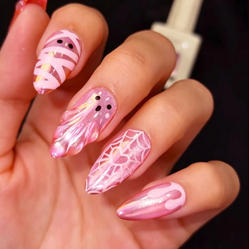 Kreatives Kunstnagelset Karnz