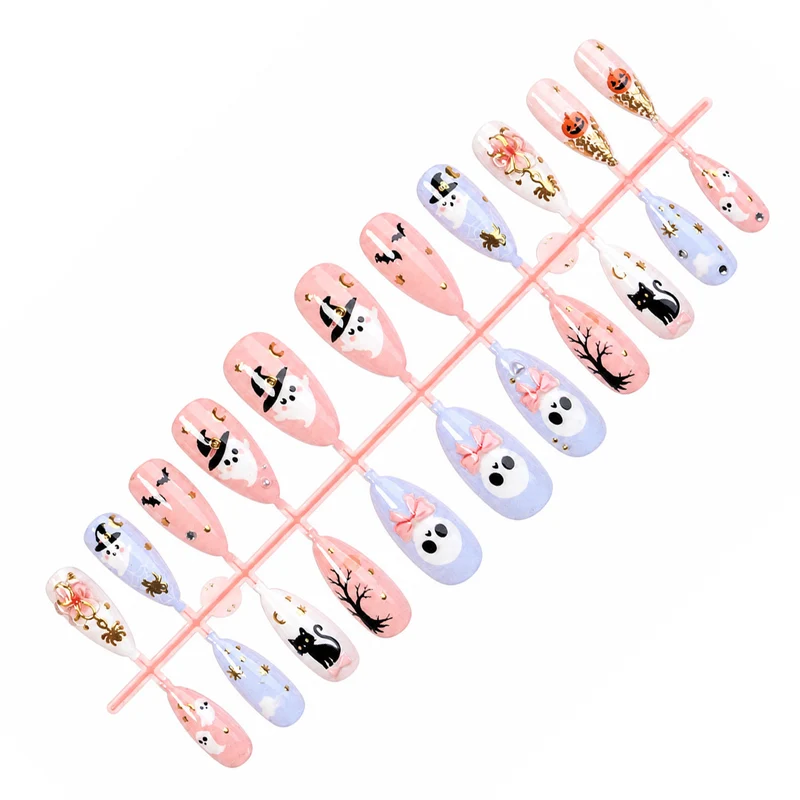 Kreatives Halloween Kunstnagelset mit bunten Motiven Karnz