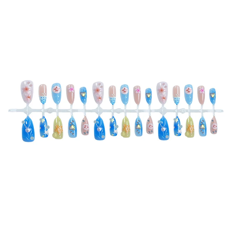 Kreatives Dekoratives Press-On Nagel-Set 1790738810