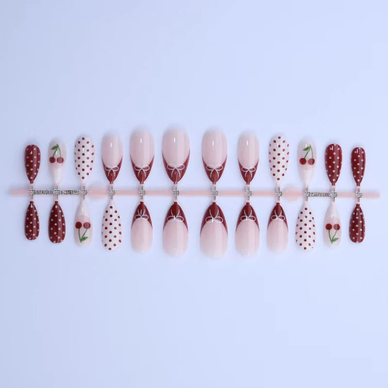 Kirschblüten-inspiriertes Press-On-Nagelkunst-Set