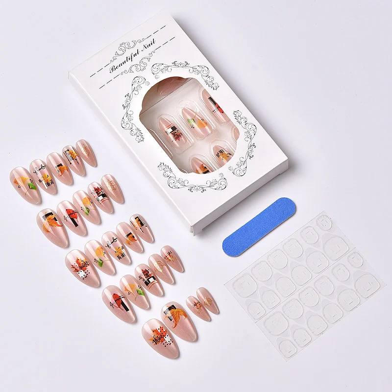 Herbst-inspiriertes Press-On Nagelkunstset 1790738370