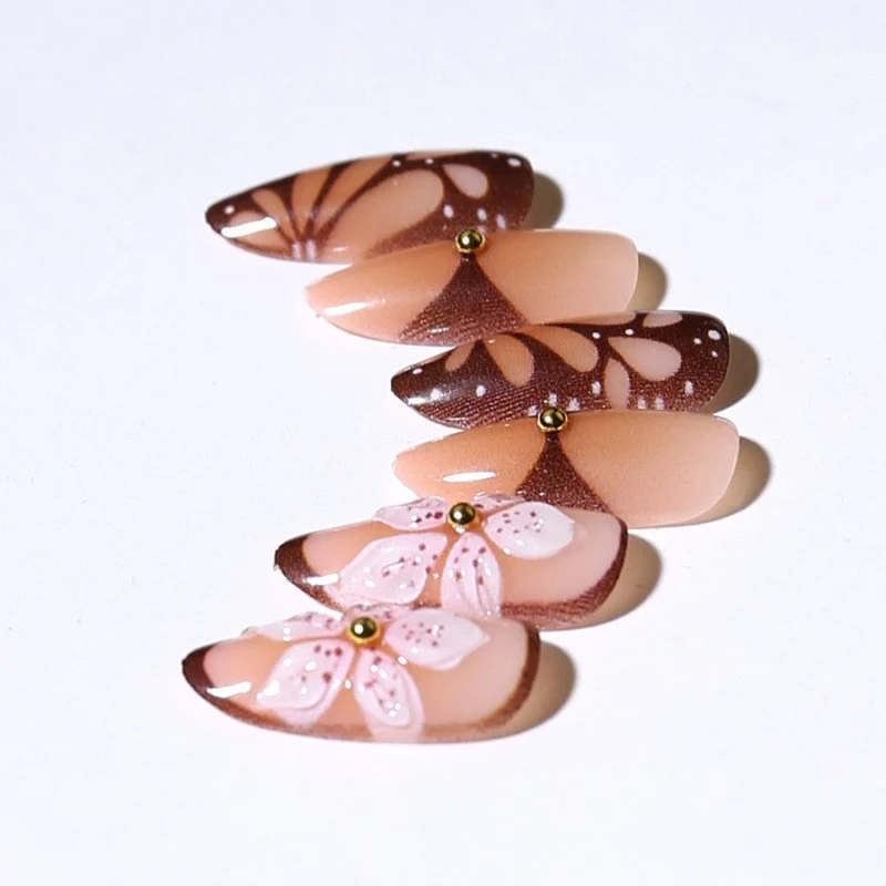 Künstlerisches Nagelschmuck Press-On Set