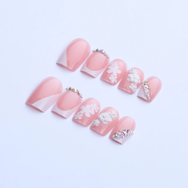 Dekorativer French Tip Press-On Nail Set