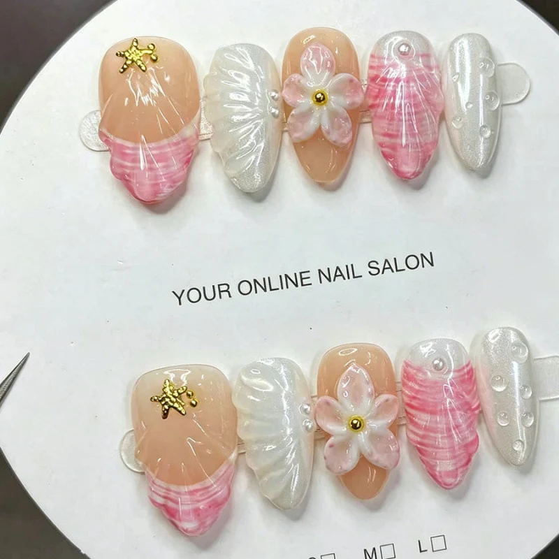 Dekoratives Floral Press-On Nagelkunstset