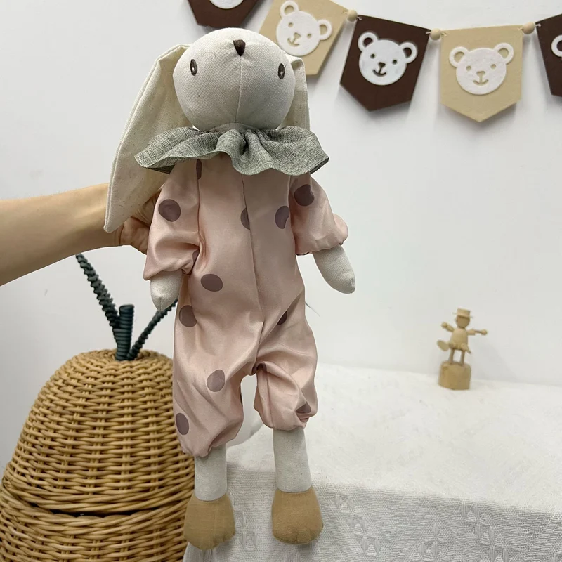 Handgefertigte Leinenhase-Rag Doll mit langen Ohren und Gingham-Kleid