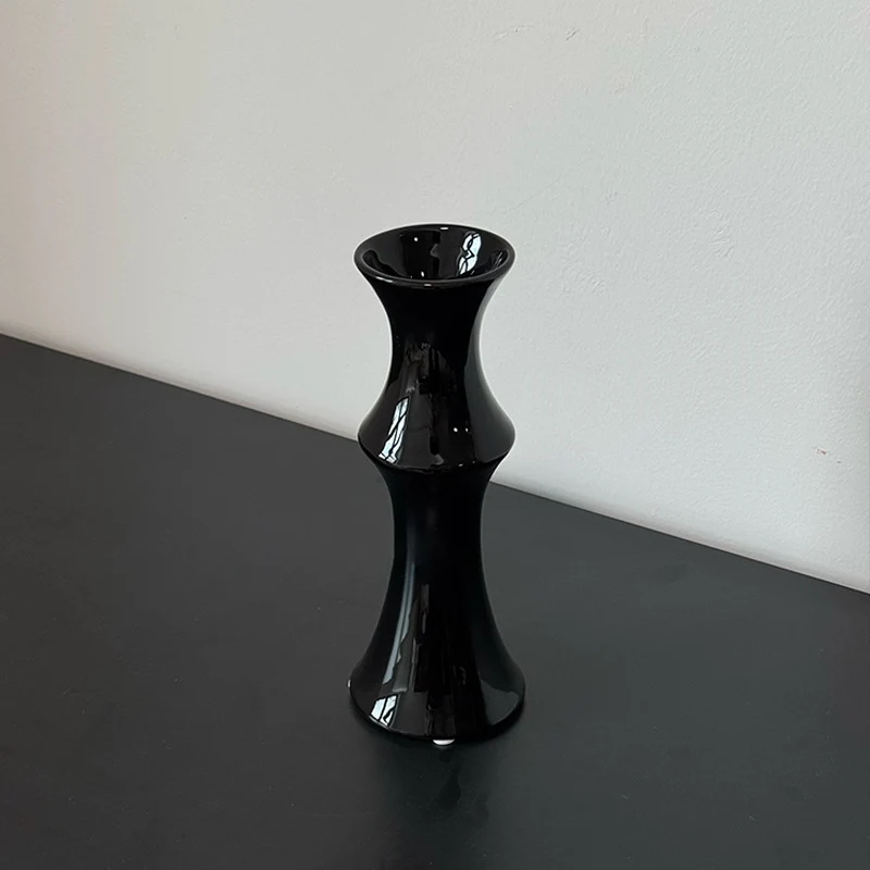 Skulpturale Keramikvase