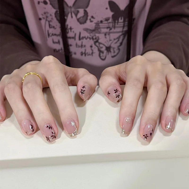 Künstlerisch florales Press-On Nagelset 1790738430