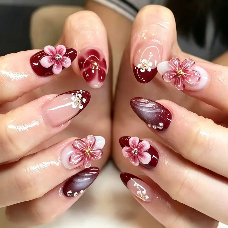 Künstlerisches Floral-Verzierte Press-On Nägel Set