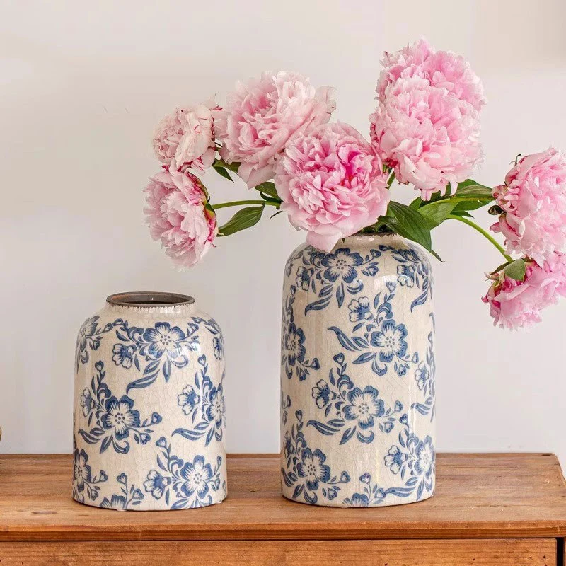 Blumengemusterte Keramische Wohnkulturvase