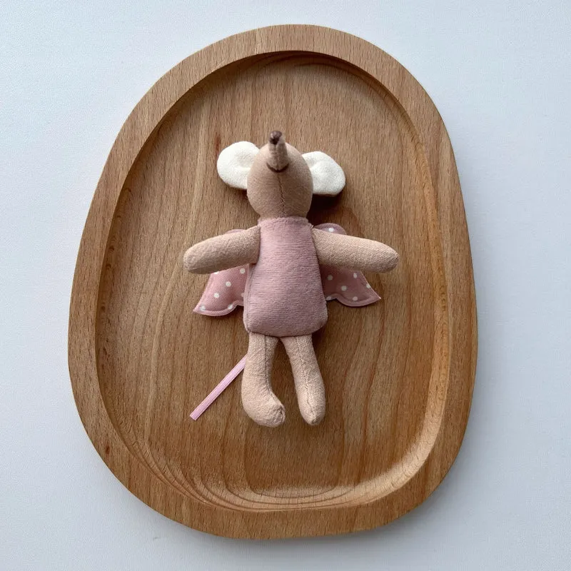 Miniatur Artisan Stoffmaus Puppe mit Flügelcape