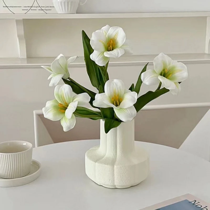 Elegante Kunst Tulpen Blumenanordnung