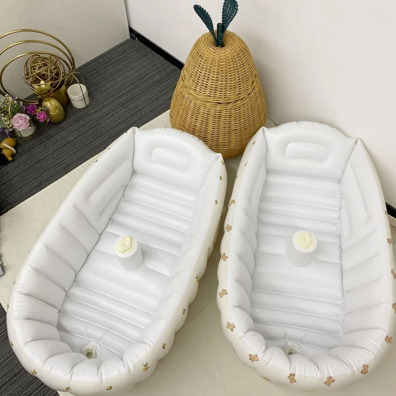 Aufblasbare Babybadewanne und Stützsitz-Set mit Zitronenmotiv und abnehmbarem Becherhalter