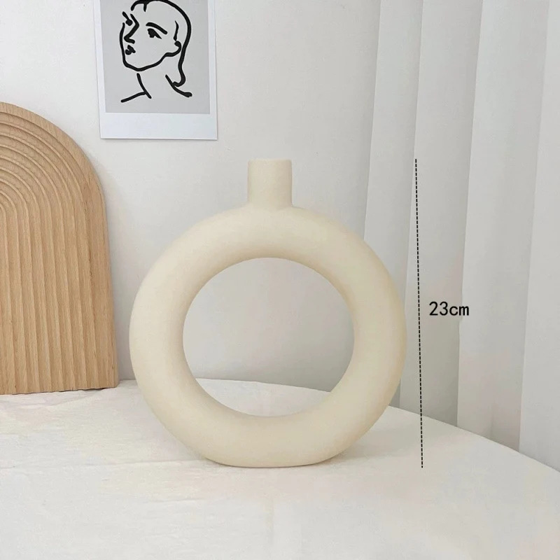 Dekorative Ringvase