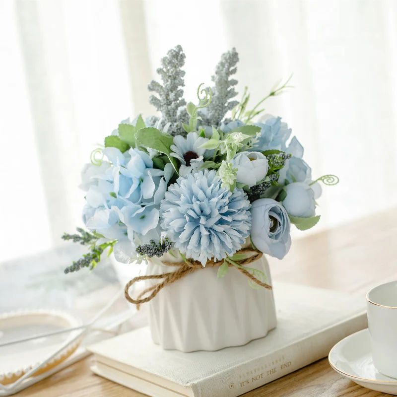 Elegante Blumenarrangement