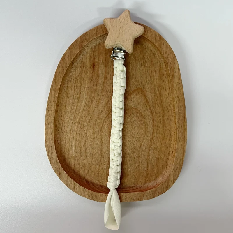 Geflochtener Baumwoll-Nuckelclip mit sicherer Holzstern-Klemme