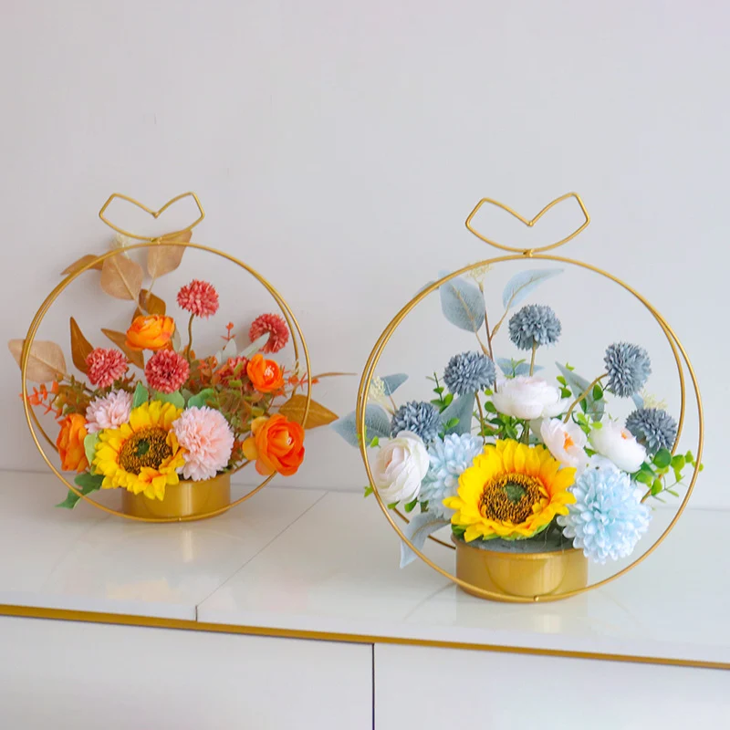 Dekoratives florales Zentrumstück für die Wohnkultur