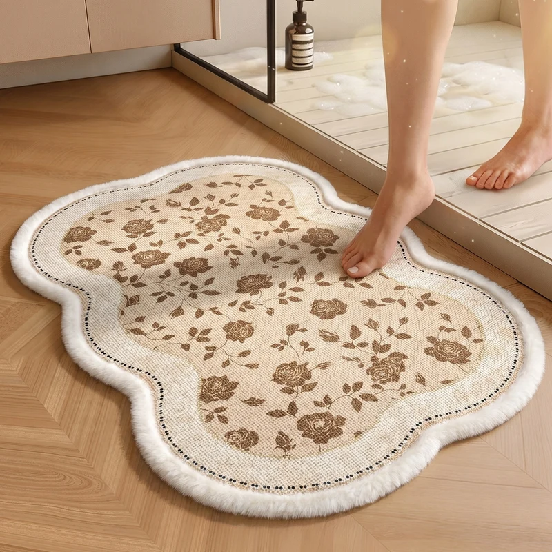 Floral gemusterter Badteppich