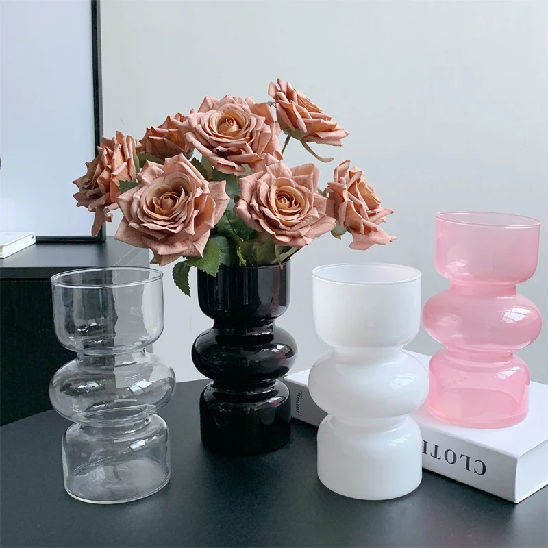 Moderne geometrische Vase