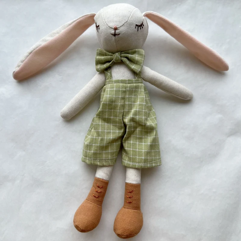 Handgefertigte Superhelden-Maus-Plüschpuppe mit abnehmbarem Umhang