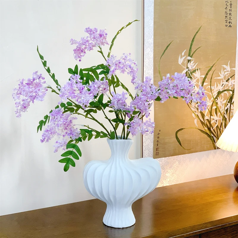 Dekoratives Faux Blumenstrauß