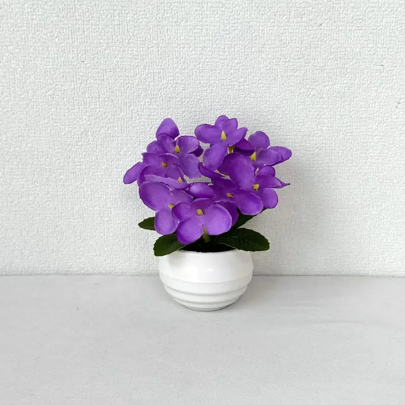 Lebensechte Miniatur Pothos Orchideenpflanze