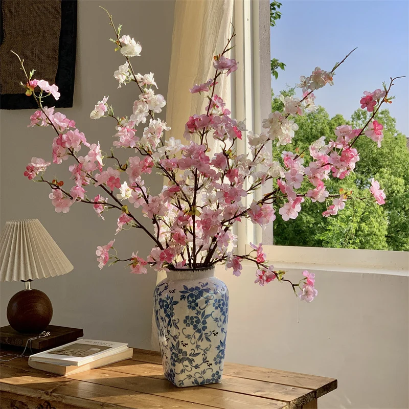Kirschblüten Dekorativer Stängel