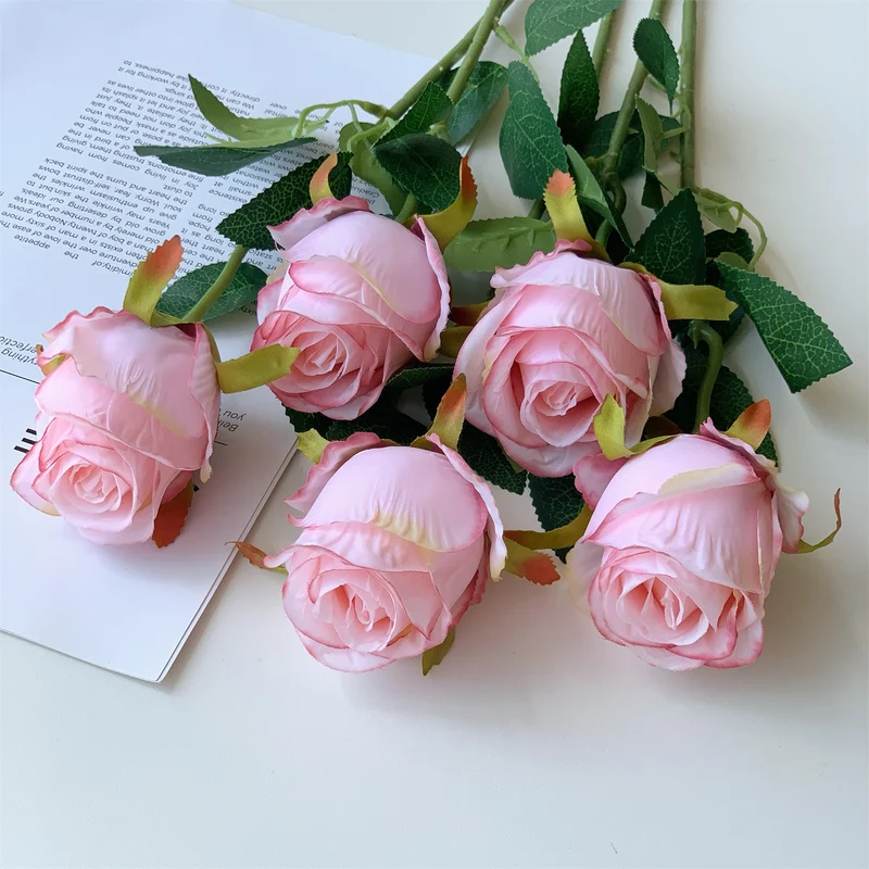 Künstlicher Rosenblütenstiel