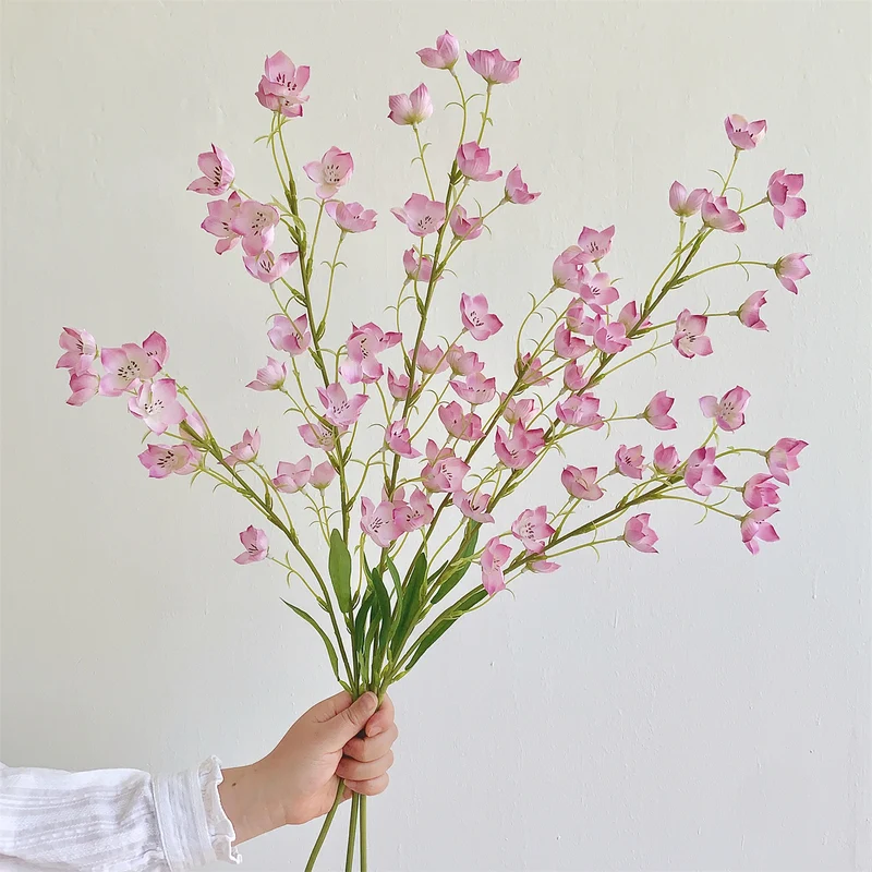 Künstliche Blumenarrangement