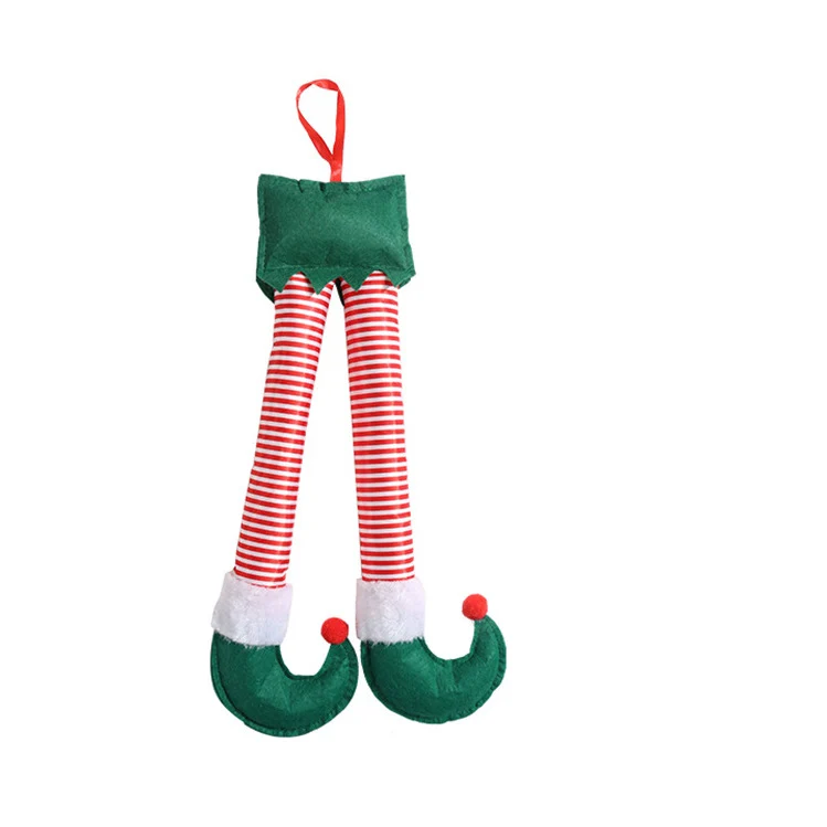 Lustige Weihnachtsbaumdeko mit Elfenschuhen