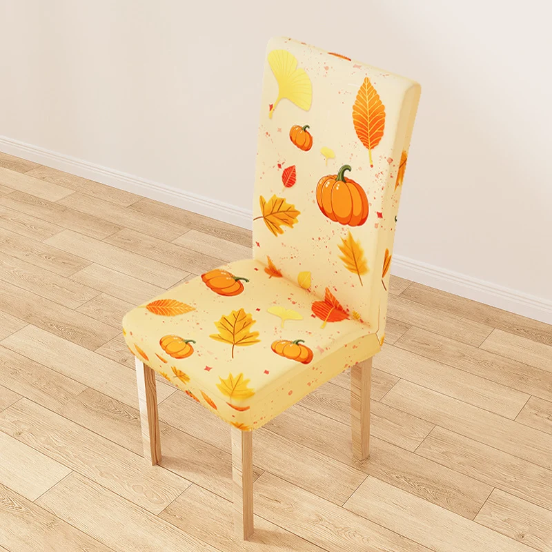 Stretch-Stuhlhusse mit herbstlichem Kürbis- und Blättermotiv