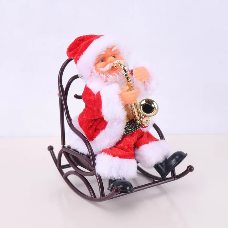 Dekorative Weihnachtsmannfigur mit Süßigkeit