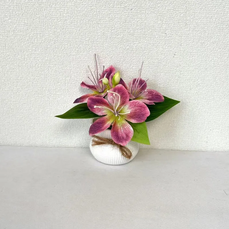 Elegante künstliche Lilienblütenarrangement für die Wohnkultur