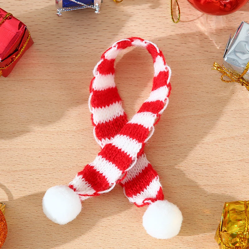 Festlicher Weihnachtsmützen-Haarreif